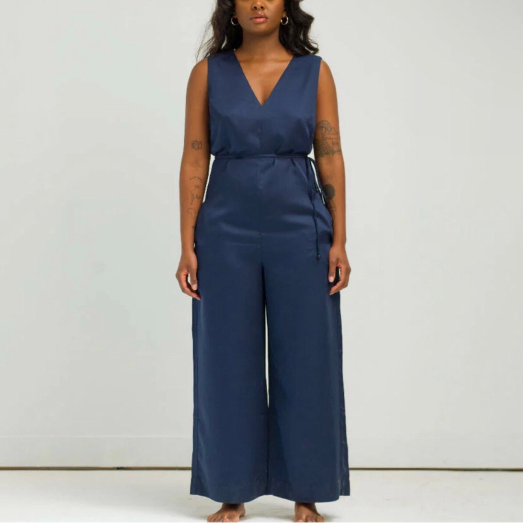 Ettitude Sateen Jumpsuit Size Medium New!